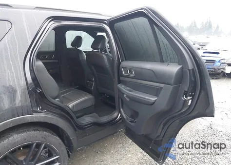 2019 Ford Explorer Xlt z USA, uszkodzony, nr VIN 1FM5K8D84KGA52719